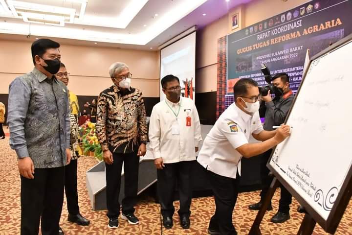 Pj Gubernur Dampingi Menteri ATR/BPN Hadiri Rakor Gugus Tugas Reforma Agraria Sulbar